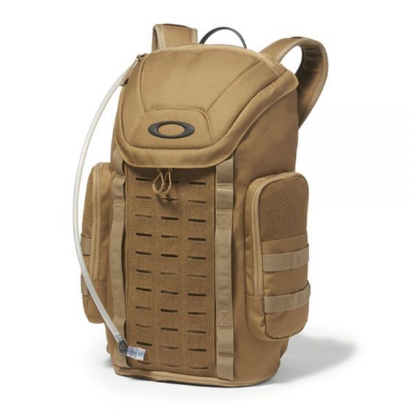 backpack coyote